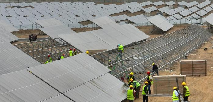 500 000 kilovatų fotovoltinės energijos gamyba Yecheng mieste, Sindziange